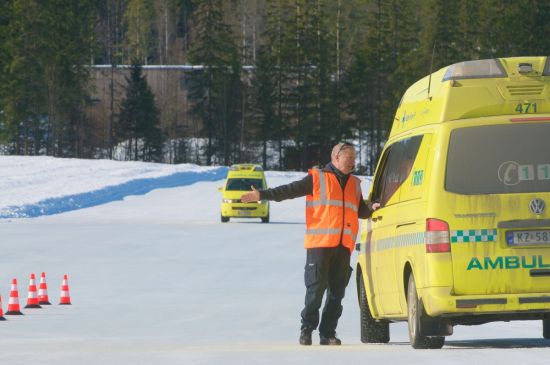 Glattkjøringsbane for ambulanse, brann og politi på Torpomoen